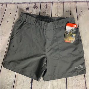 The North Face NWT Girls Large 14/16 Shorts